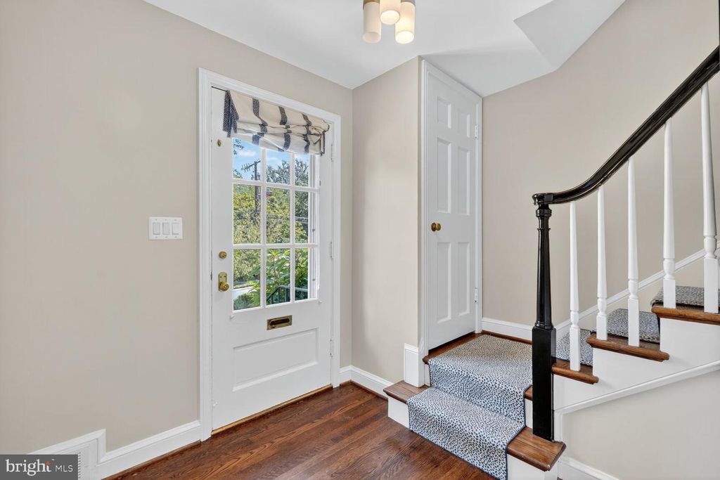 3908 49TH ST NW, Washington, DC 20016