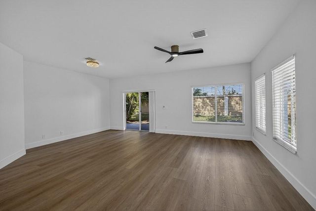 4243 SW 10th Court, Deerfield Beach, FL 33442