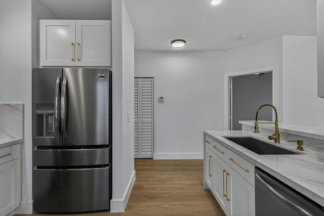4243 SW 10th Court, Deerfield Beach, FL 33442