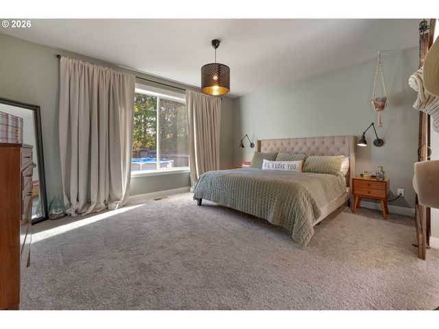 60240 WAPITI Dr, St Helens, OR 97051
