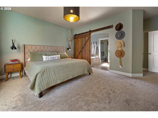 60240 WAPITI Dr, St Helens, OR 97051