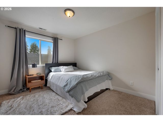 60240 WAPITI Dr, St Helens, OR 97051