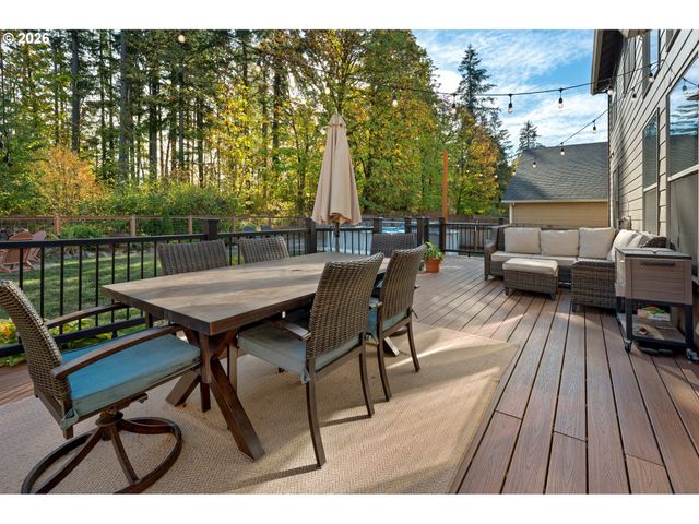 60240 WAPITI Dr, St Helens, OR 97051
