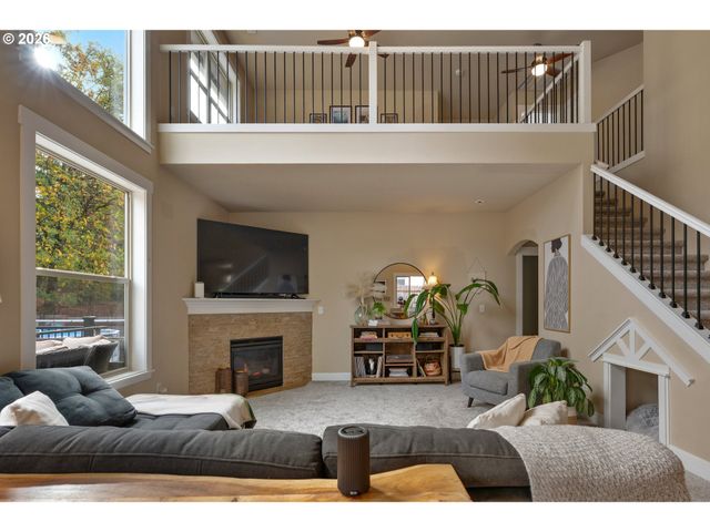 60240 WAPITI Dr, St Helens, OR 97051