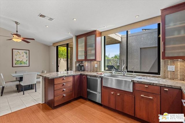 2863 Sundance Circle, Palm Springs, CA 92262