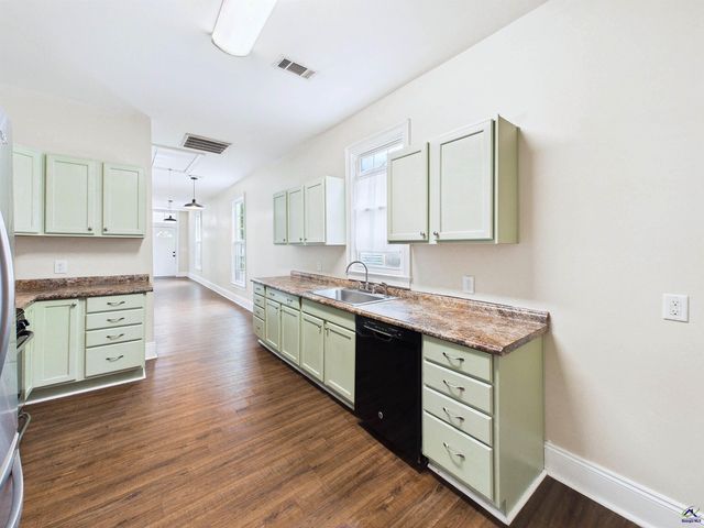 823 Elm Street, Macon, GA 31201