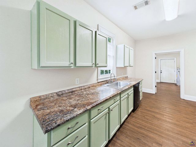 823 Elm Street, Macon, GA 31201