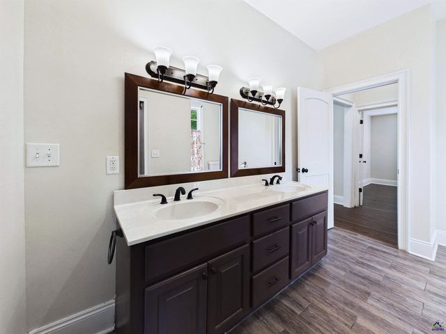 823 Elm Street, Macon, GA 31201