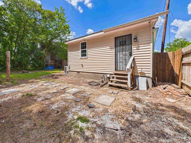 823 Elm Street, Macon, GA 31201