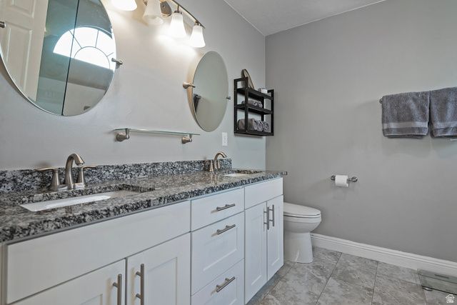 11755 S CANBERRA DR, Sandy, UT 84094