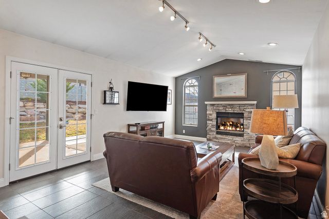 11755 S CANBERRA DR, Sandy, UT 84094