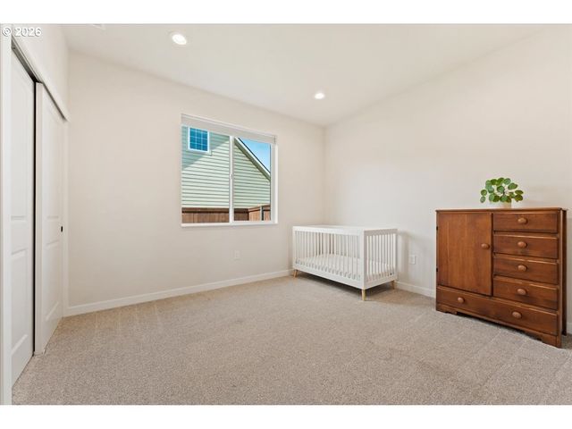 207 W OAK St, Yacolt, WA 98675