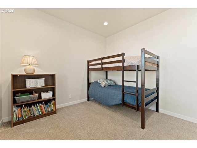 207 W OAK St, Yacolt, WA 98675