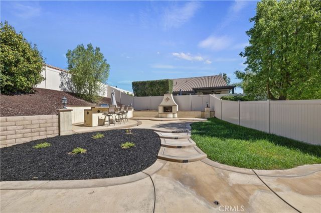 39156 Clydesdale Circle, Temecula, CA 92591