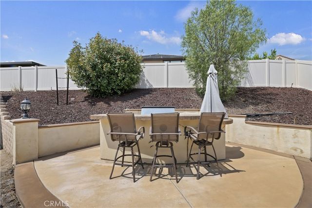 39156 Clydesdale Circle, Temecula, CA 92591