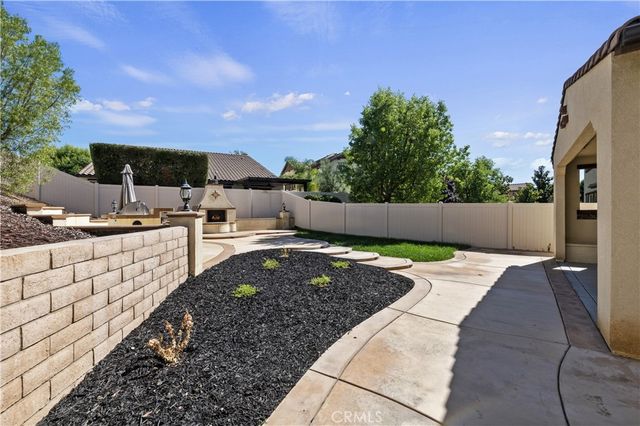 39156 Clydesdale Circle, Temecula, CA 92591