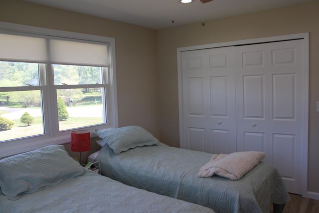 1990 Huntington Circle, Gladwin, MI 48624