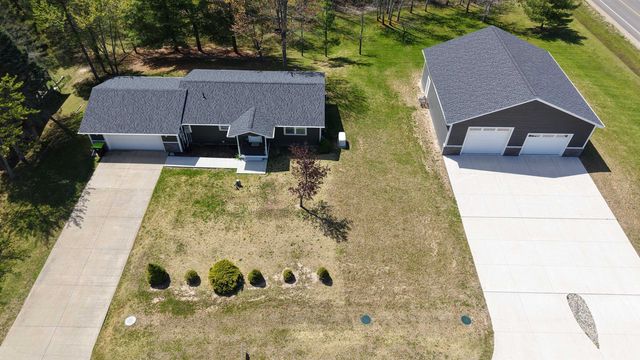 1990 Huntington Circle, Gladwin, MI 48624