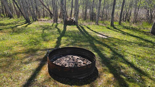 1990 Huntington Circle, Gladwin, MI 48624
