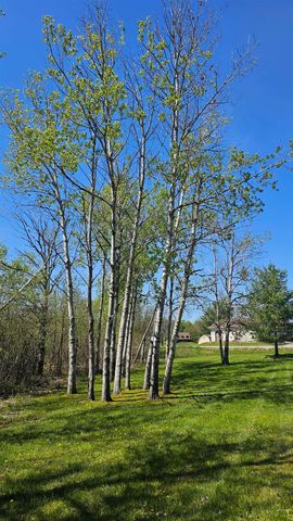 1990 Huntington Circle, Gladwin, MI 48624