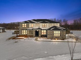 21369 Ballantyne Boulevard, Northville, MI 48167