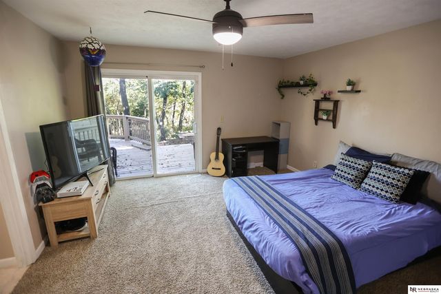 601 N Martin Drive, Bellevue, NE 68005