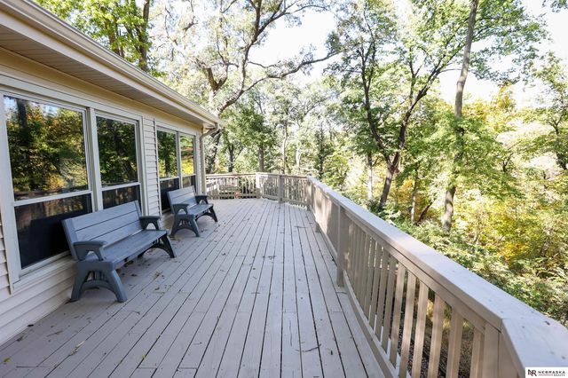 601 N Martin Drive, Bellevue, NE 68005