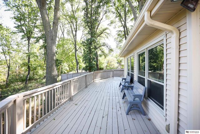 601 N Martin Drive, Bellevue, NE 68005