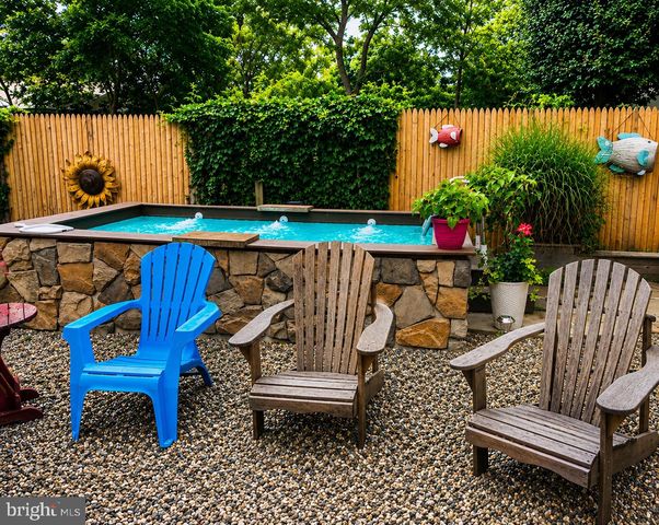 142 OTIS AVE, Tuckerton, NJ 08087