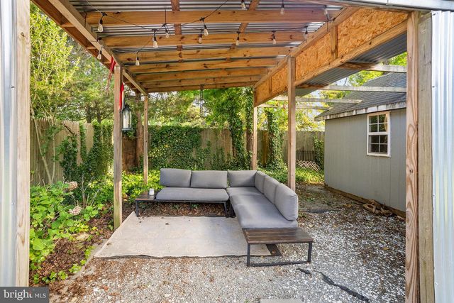 142 OTIS AVE, Tuckerton, NJ 08087