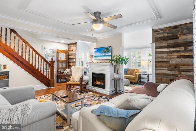 142 OTIS AVE, Tuckerton, NJ 08087