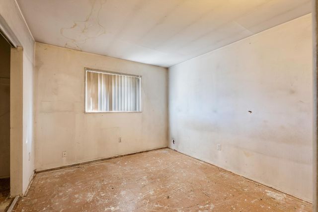 8116 Kathryn Avenue SE, Albuquerque, NM 87108