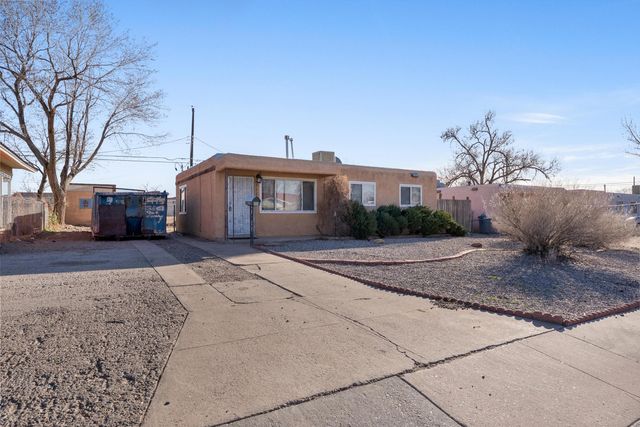 8116 Kathryn Avenue SE, Albuquerque, NM 87108