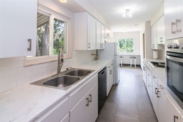 1455 Chalmers Drive, Ann Arbor, MI 48104