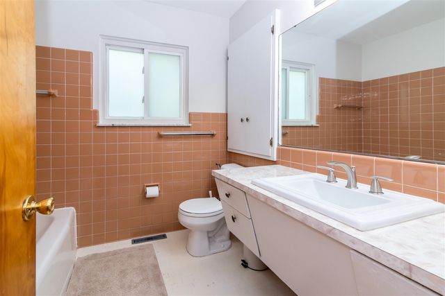 1455 Chalmers Drive, Ann Arbor, MI 48104