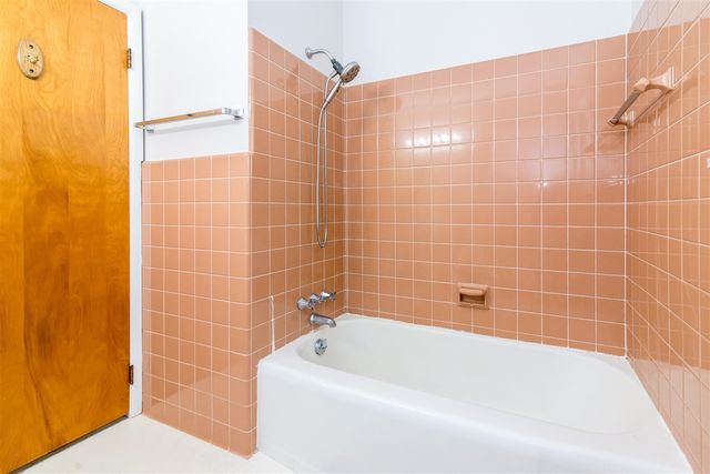 1455 Chalmers Drive, Ann Arbor, MI 48104