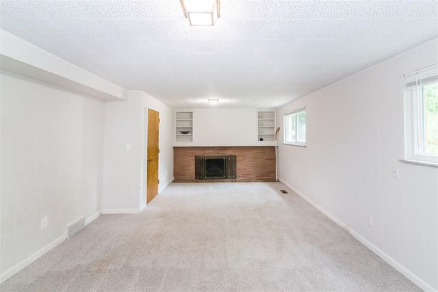 1455 Chalmers Drive, Ann Arbor, MI 48104