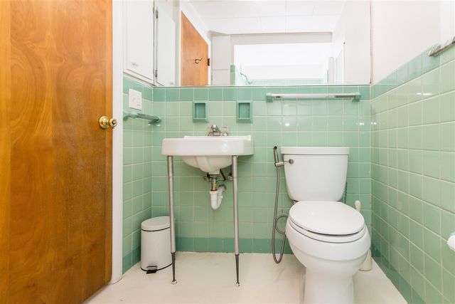 1455 Chalmers Drive, Ann Arbor, MI 48104