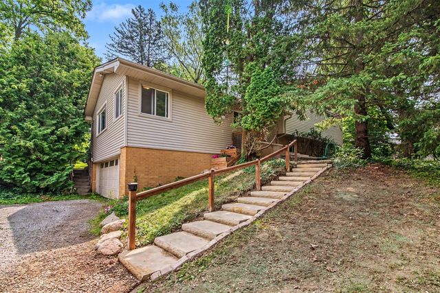 1455 Chalmers Drive, Ann Arbor, MI 48104