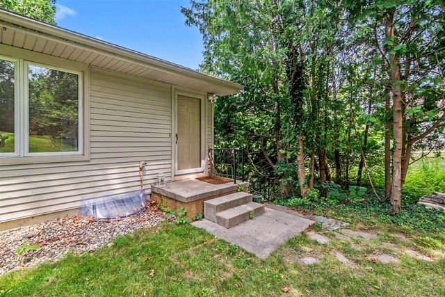 1455 Chalmers Drive, Ann Arbor, MI 48104