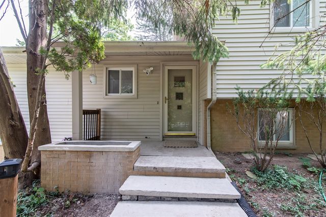 1455 Chalmers Drive, Ann Arbor, MI 48104