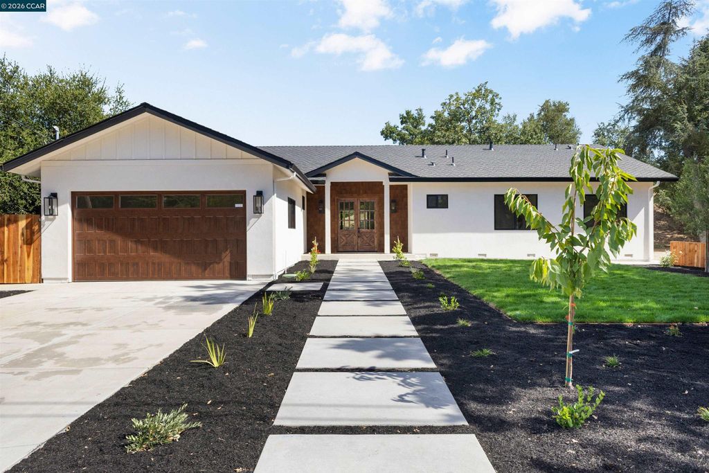 3194 Surmont Dr, Lafayette, CA 94549