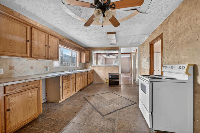 3009 Caddo Trail, Lake Worth, TX 76135