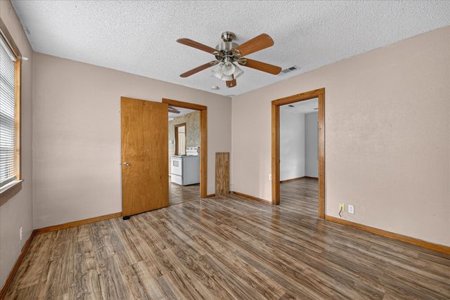 3009 Caddo Trail, Lake Worth, TX 76135