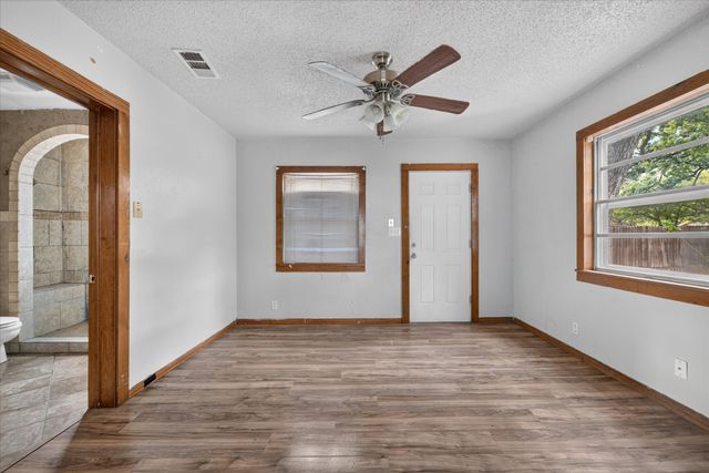 3009 Caddo Trail, Lake Worth, TX 76135