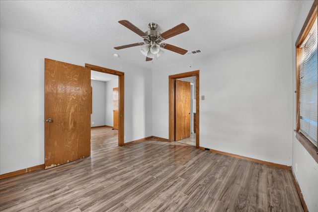 3009 Caddo Trail, Lake Worth, TX 76135