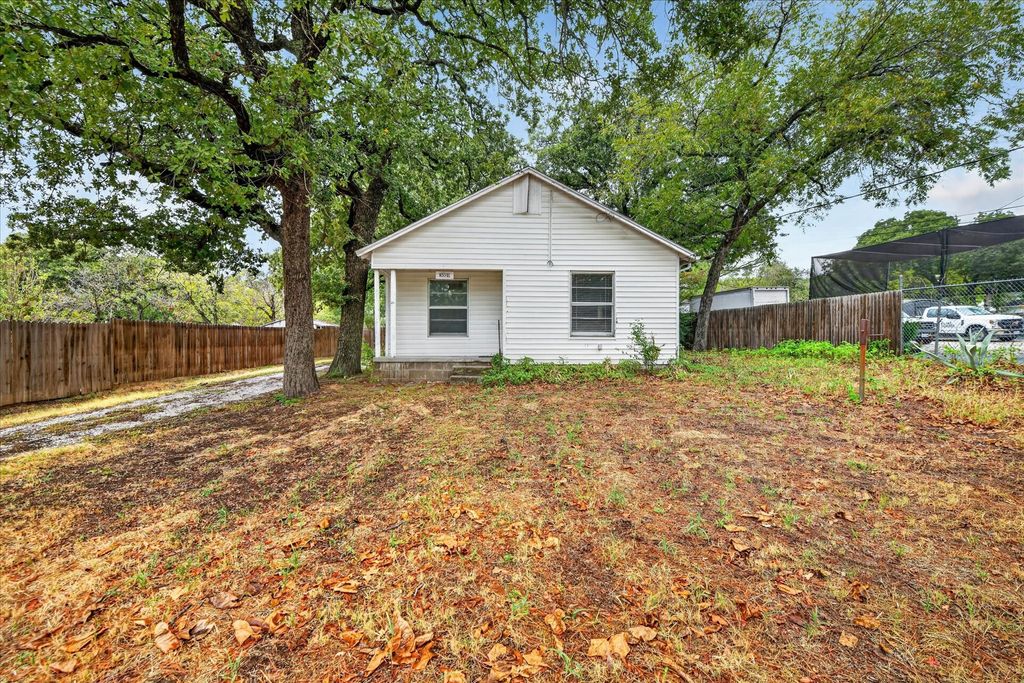 3009 Caddo Trail, Lake Worth, TX 76135 — photo 2