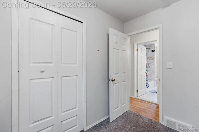 27904 Glenwood Street, St. Clair Shores, MI 48081