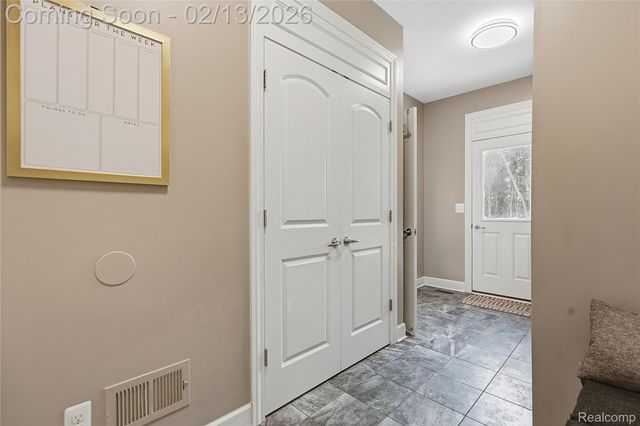 30158 Rosemond Court, Franklin Village, MI 48025