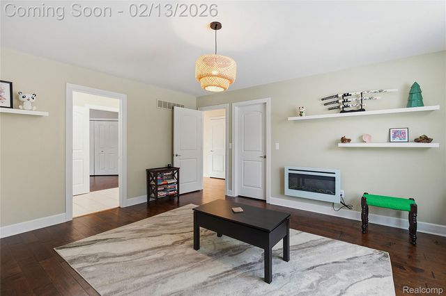 30158 Rosemond Court, Franklin Village, MI 48025